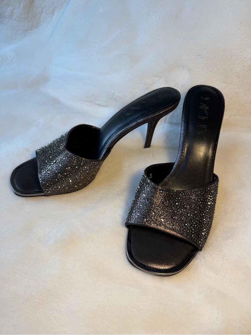 DKNY Pewter Color Sparkle Open-Toe Slide Heels Size 9.5